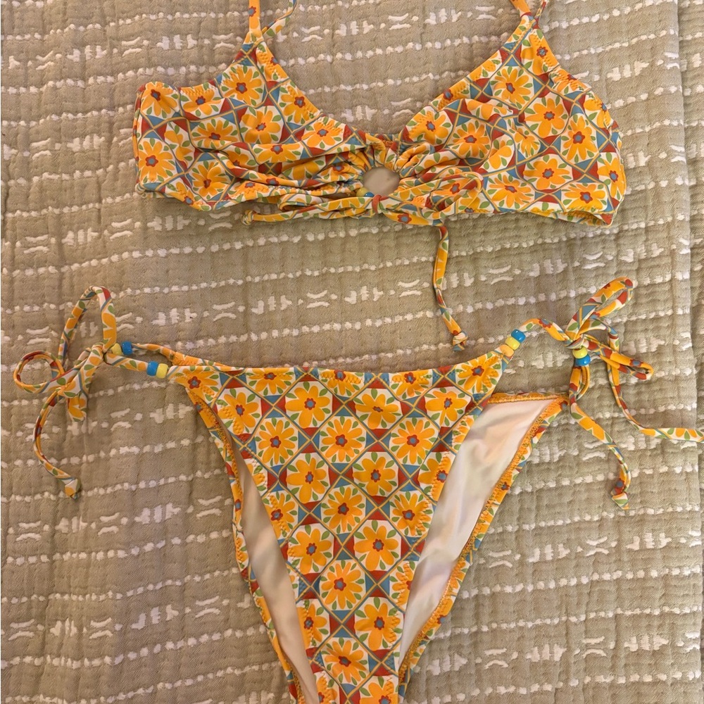 Pacsun Floral Angela Beaded Tie Front Bikini - Picture 5 of 6